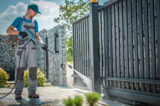 Post-Construction Pressure Washing in Golden Glades, FL